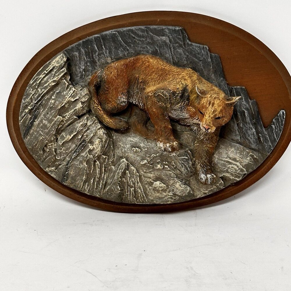 Vintage 1987 Avon American Wildlife Collection Mountain Lion Cougar Wall Plaque